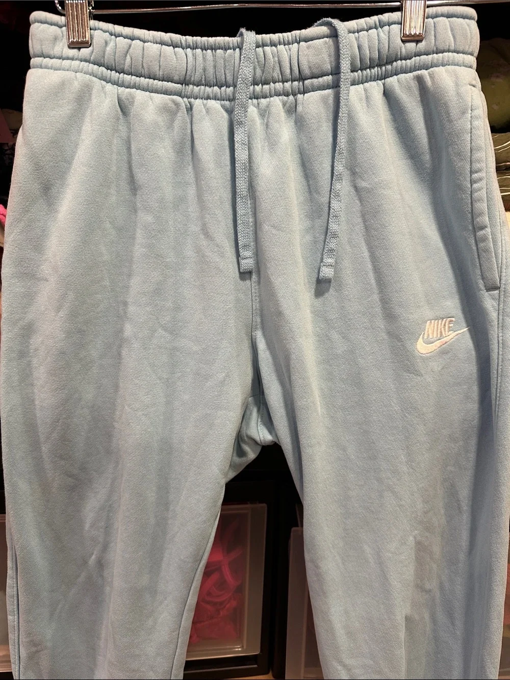 Nike women’s bright